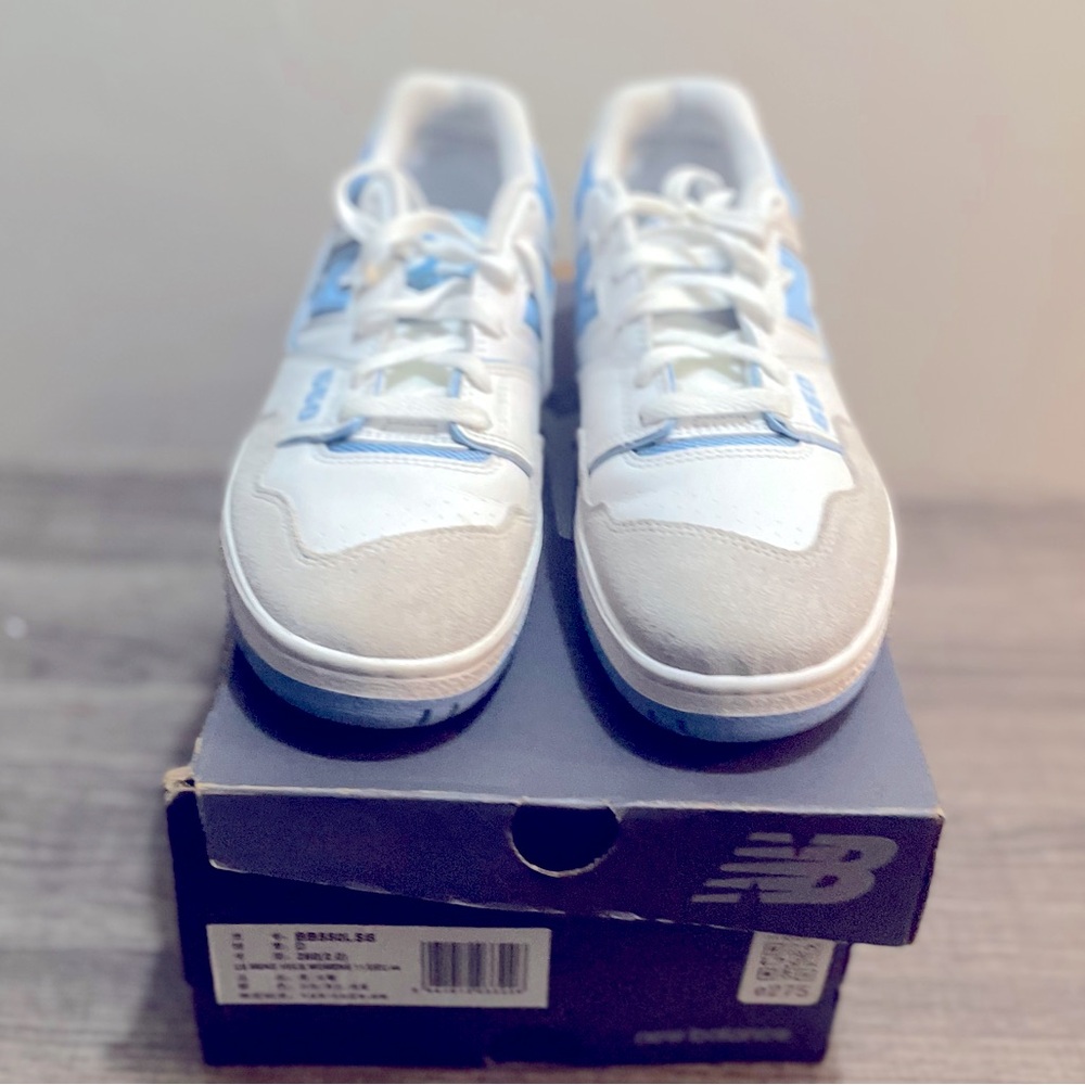 Men’s New Balance 550 Size 10 White, Grey, and Sky Blue